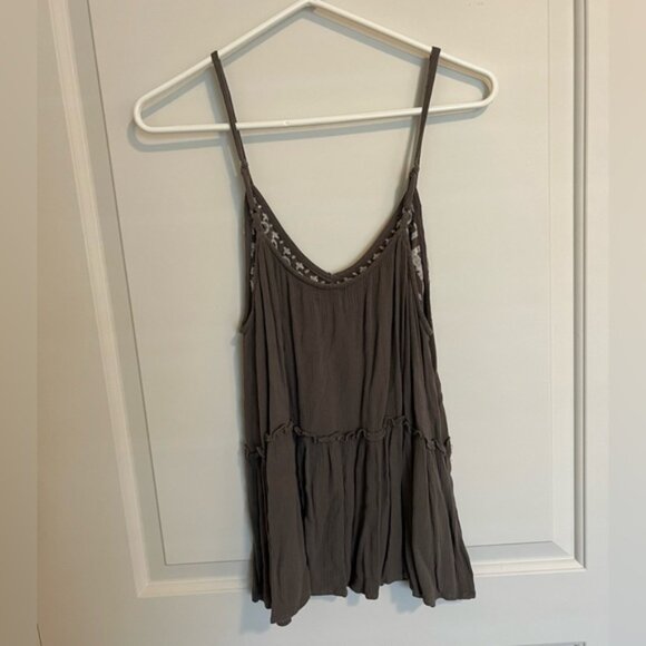 Top - Picture 5 of 8